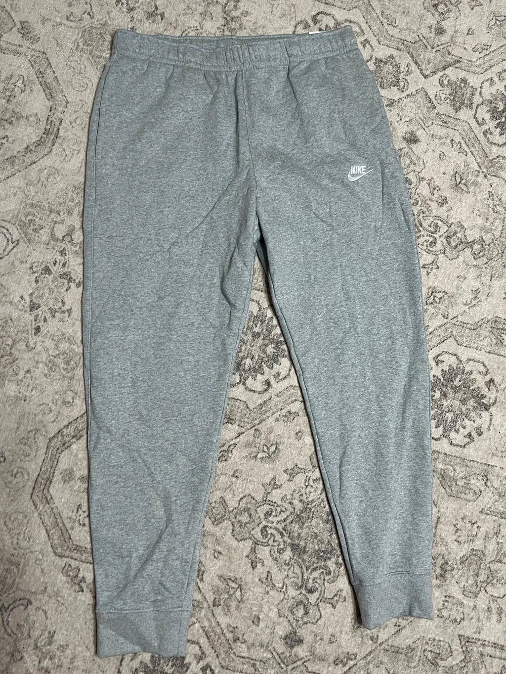 Nike Unisex Sportswear Club Fleece Joggers Grey